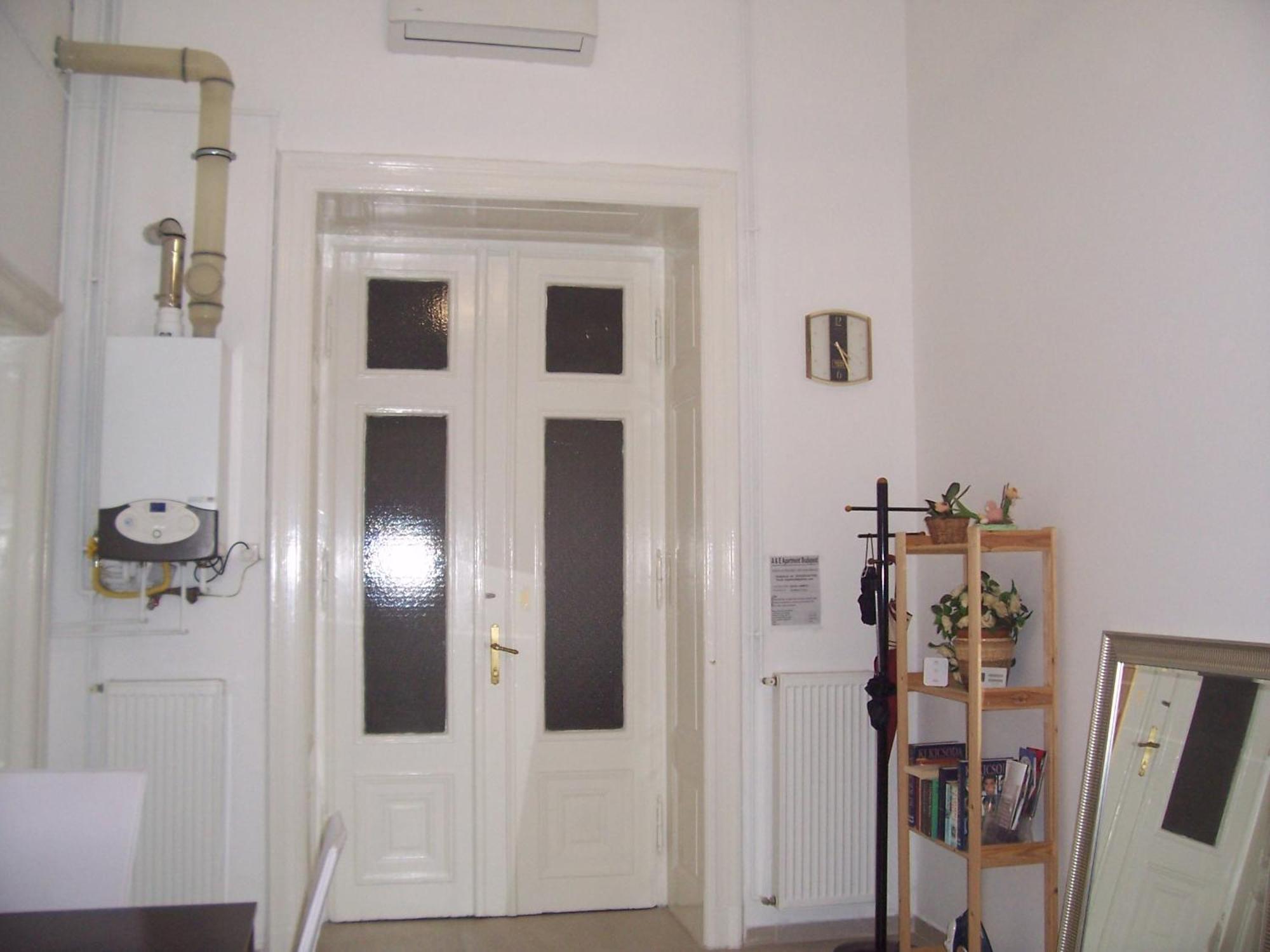 A & E Apartment Budapeste Exterior foto
